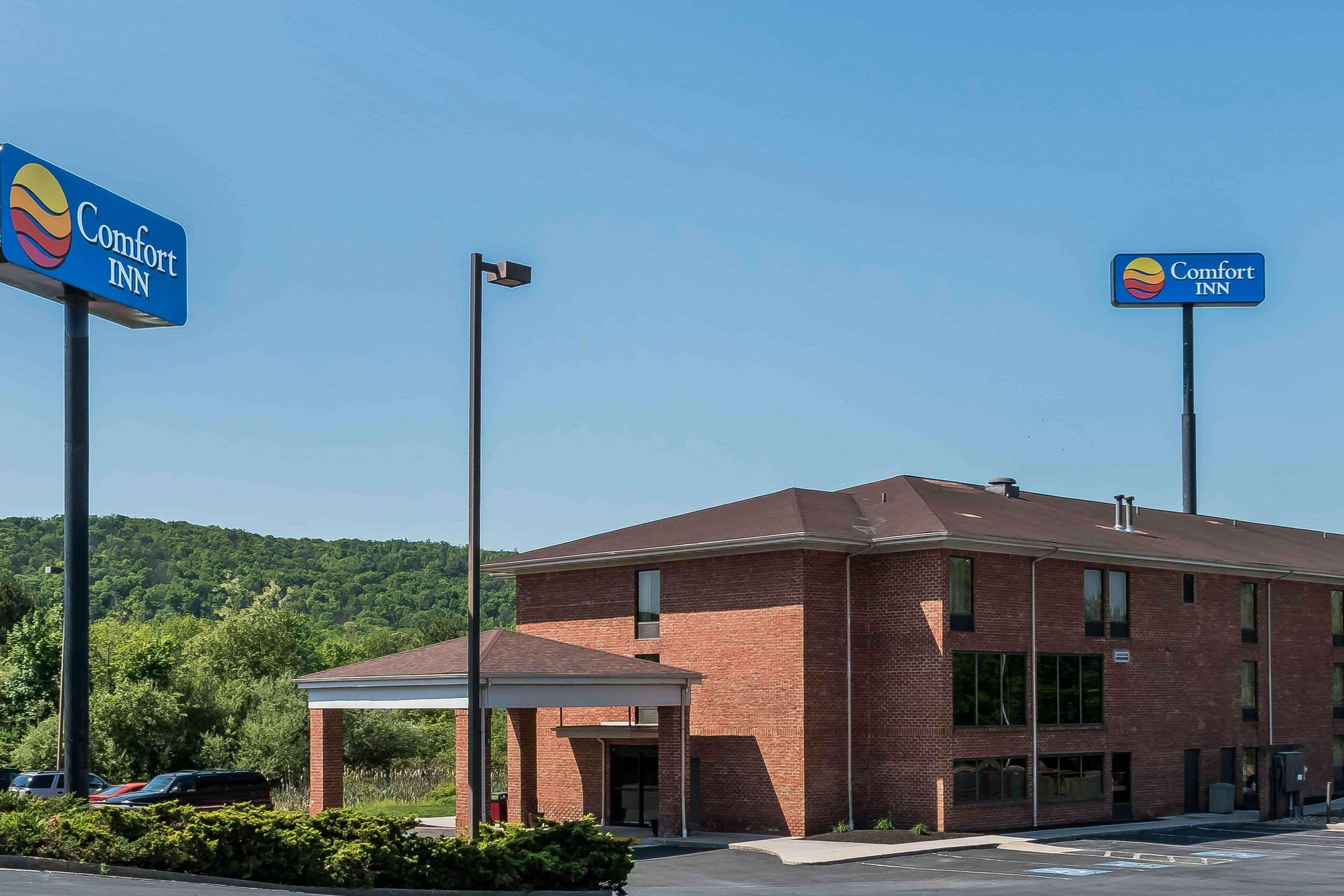Comfort Inn Pine Grove I-81 Hershey Area Bagian luar foto